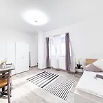 Hostel Amanda